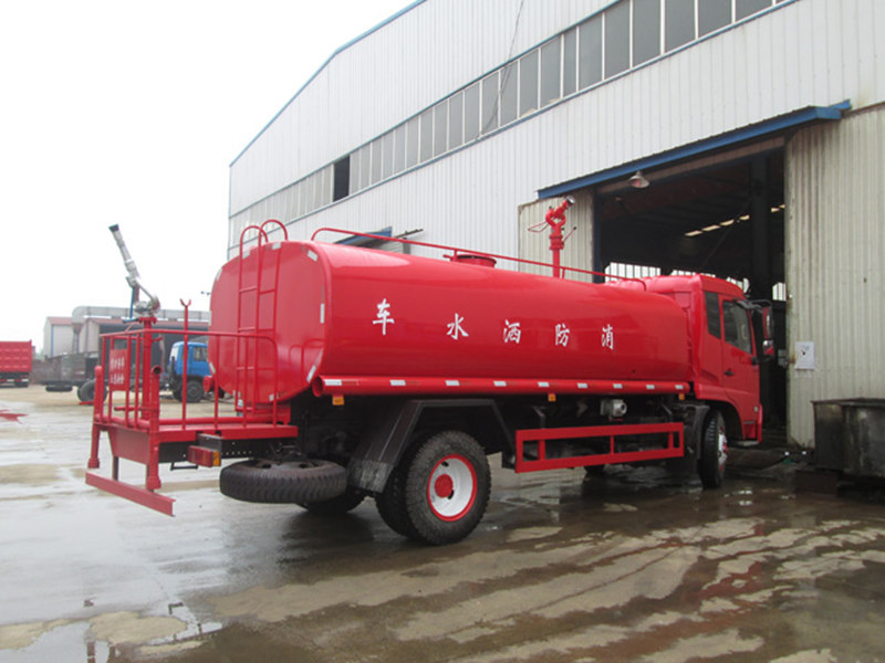 東風天錦消防灑水車