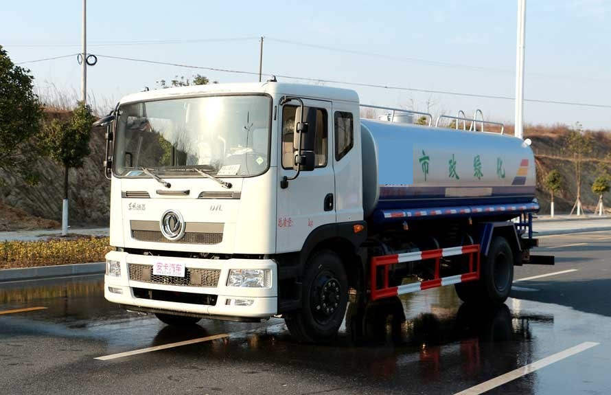 東風(fēng)創(chuàng)普15噸灑水車